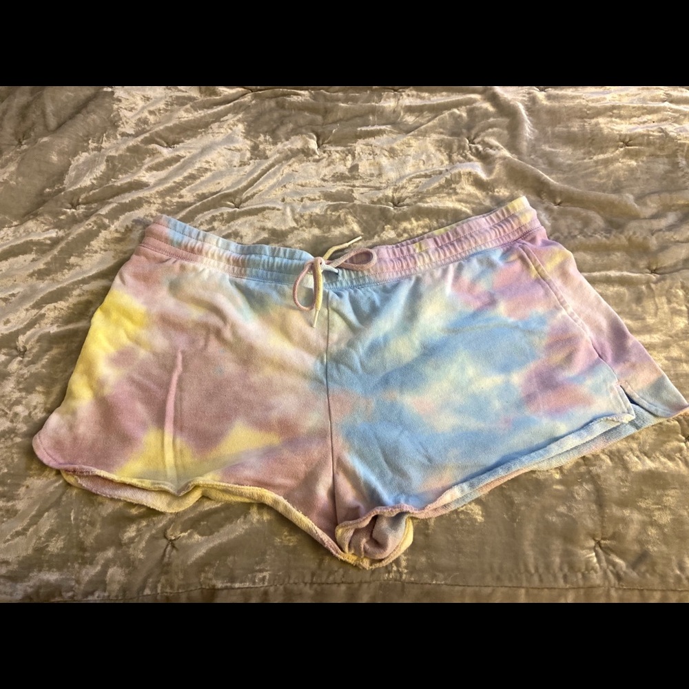NWOT Colsie Tie Dye Lounge Shorts : Size XL